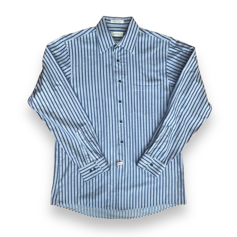 Mens wrinkle free dress shirt Van Heusen blue stripes size 15-15.5; 34/35 Medium